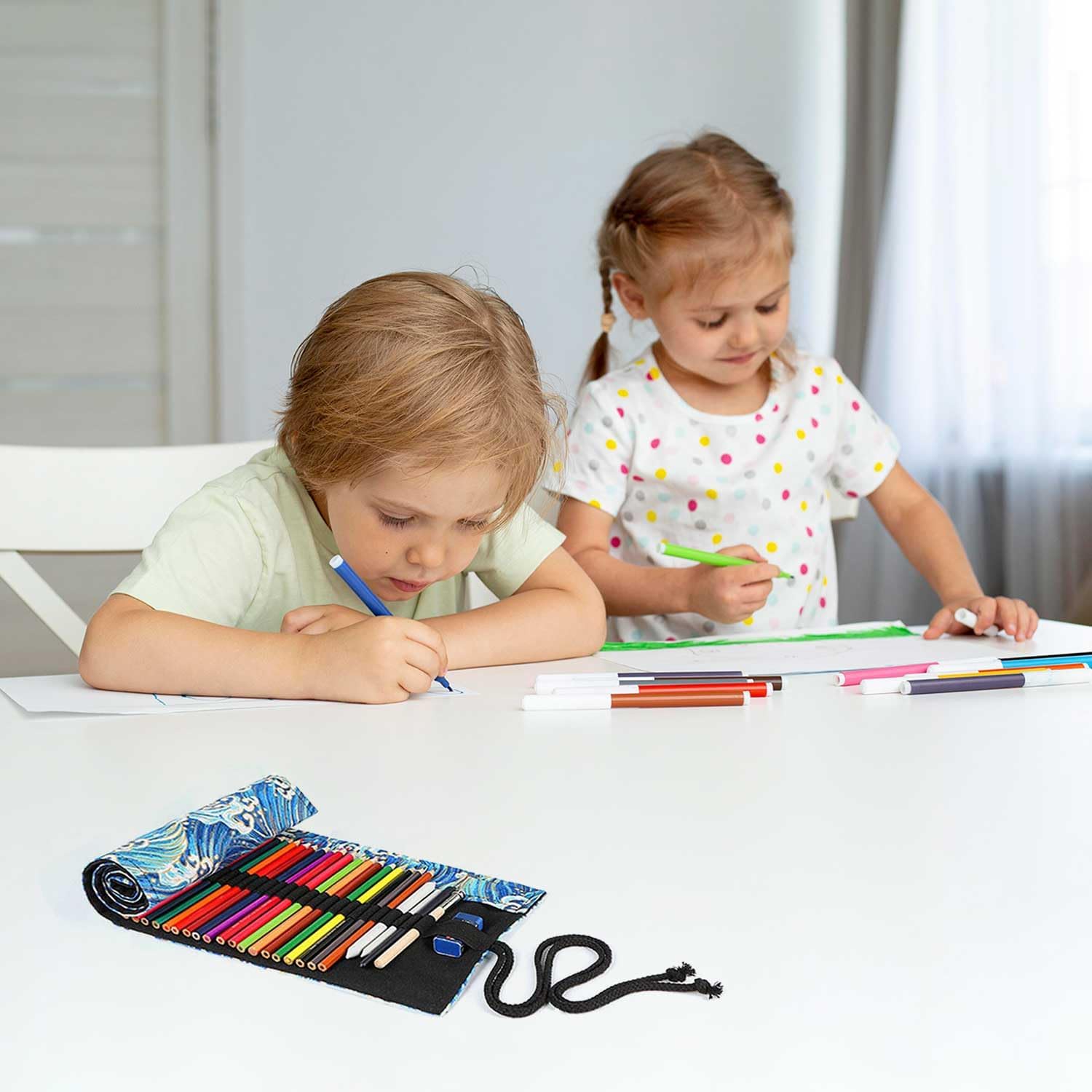 Trousse à Crayons de Couleur Grande Capacité 72 Compartiments en Toile - Rangement Étanche et Pliabl - produit neuf issu de déstockage